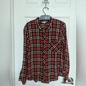 Time and tru Orange plaid button-down top